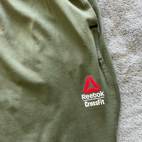 Men’s Reebok Sweats - Picture 2 of 4